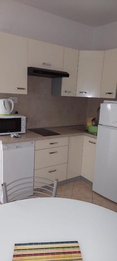 Apartments Branko Veli Rat Ngoại thất bức ảnh