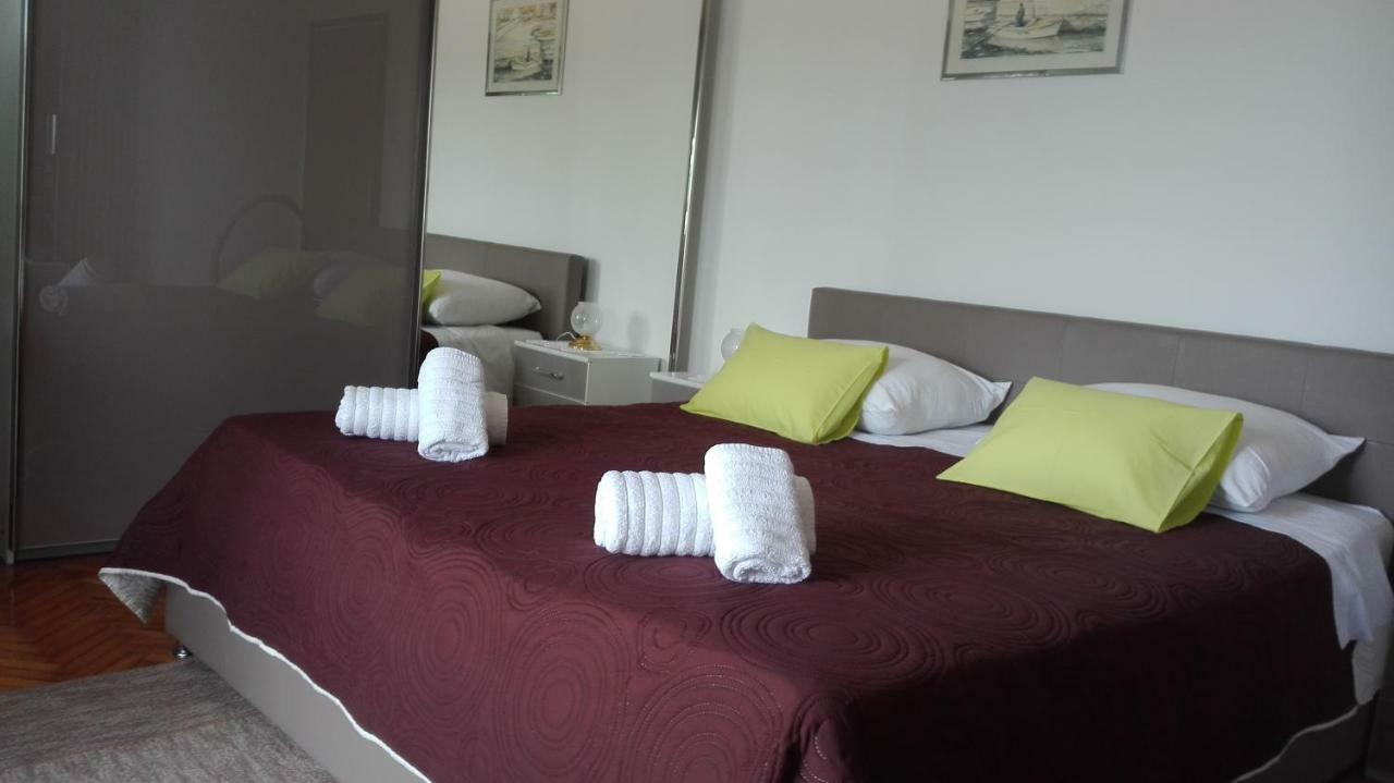 Apartments Branko Veli Rat Ngoại thất bức ảnh